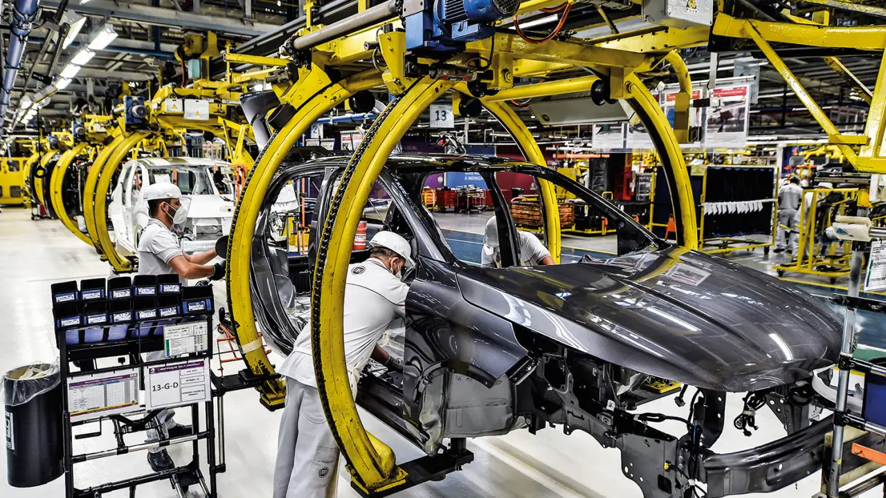 CNI: faturamento da indústria de transformação cresce 2,8% em 2022
