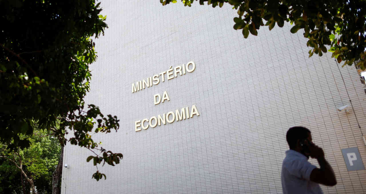 Balança comercial tem superávit de US$ 113,2 milhões 